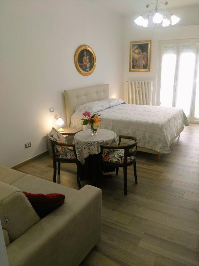 B&B Sweet Dreams Diano Marina Exterior foto